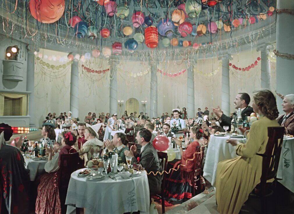 Новогодняя ночь 2026 в стиле Карнавальной ночи